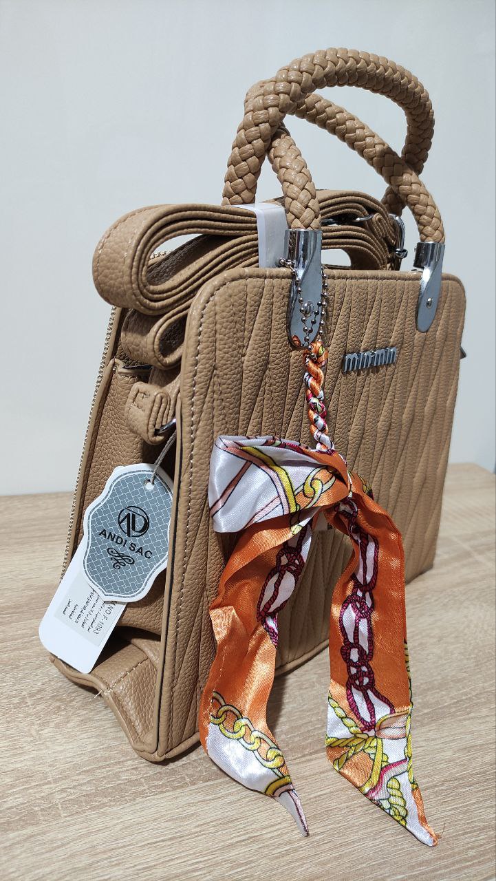 حقيبة يد نسائية فاخرة من ANDI SAC